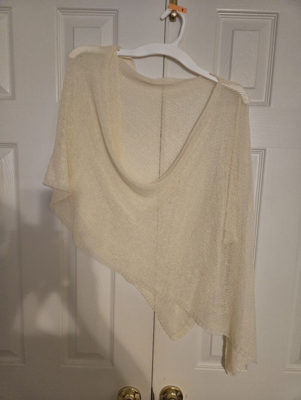 Boutique Lightweight Cream Knit Women's Poncho